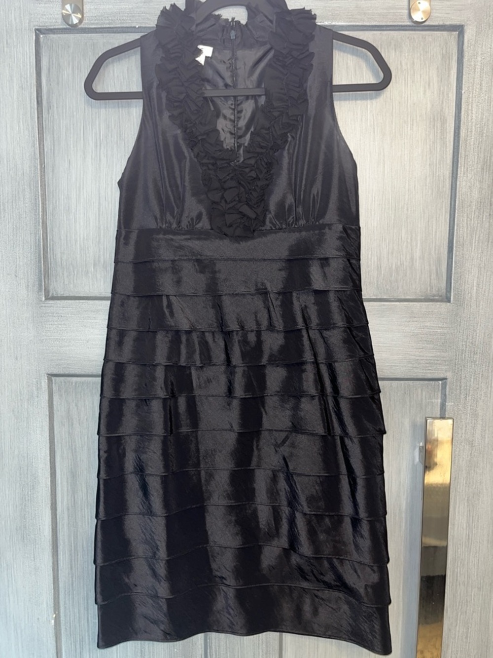 Black Sz 6 Petite Ruffle V-Neck Tiered Midi Dress by London Times, #formal #prom
